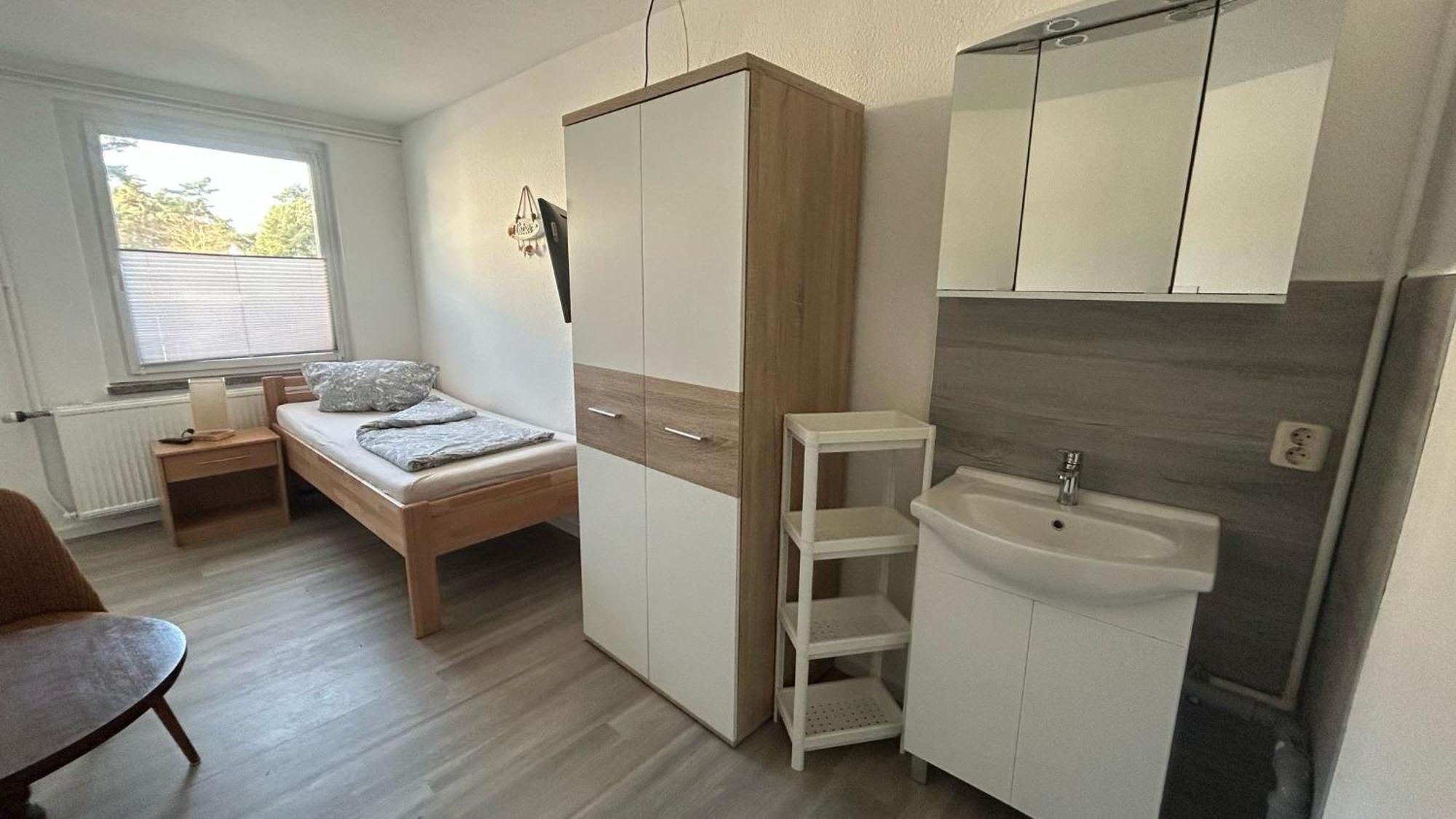 Einzelzimmer Mit Gemeinschaftsbad Pruchten Екстериор снимка