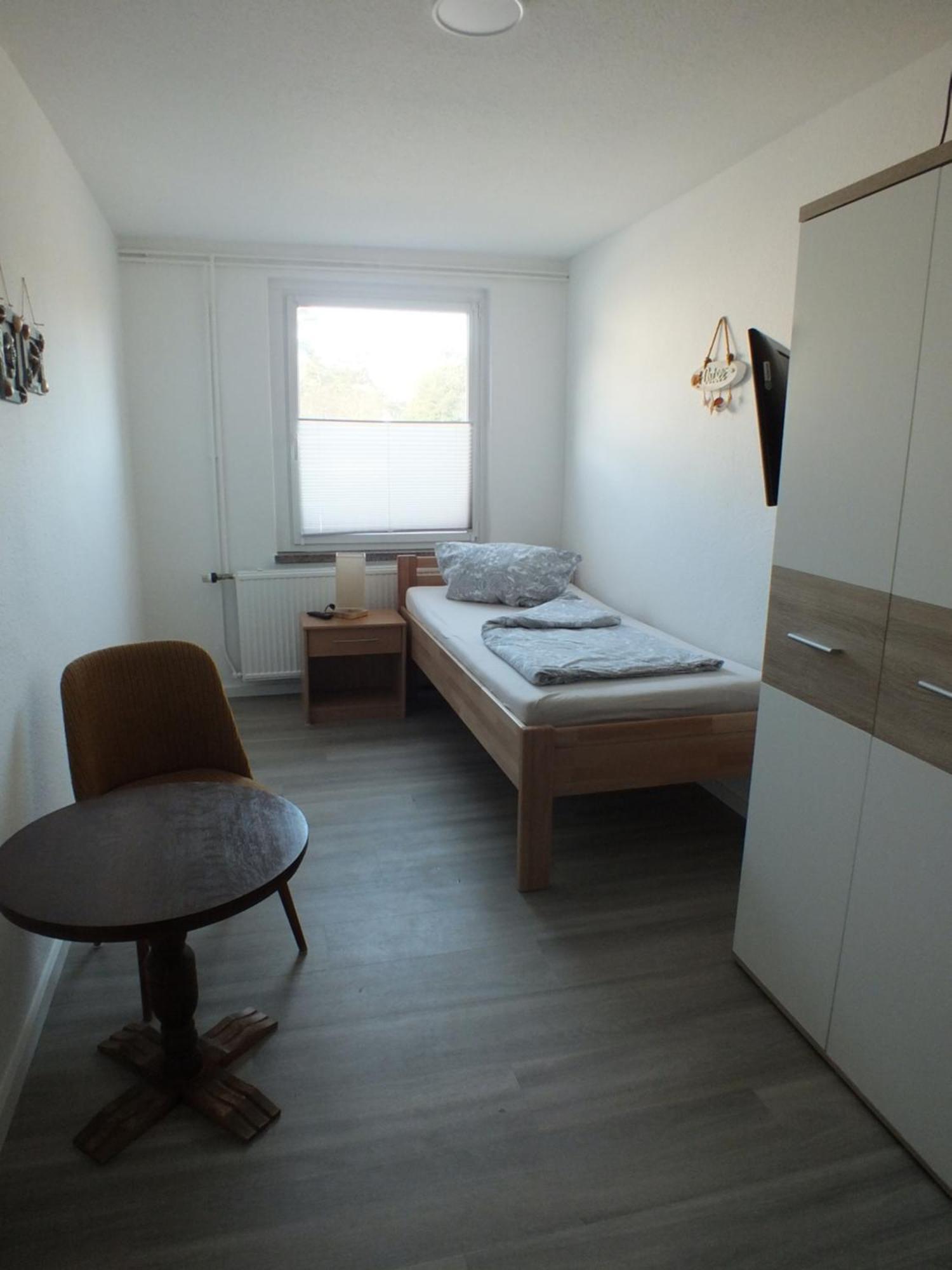 Einzelzimmer Mit Gemeinschaftsbad Pruchten Екстериор снимка