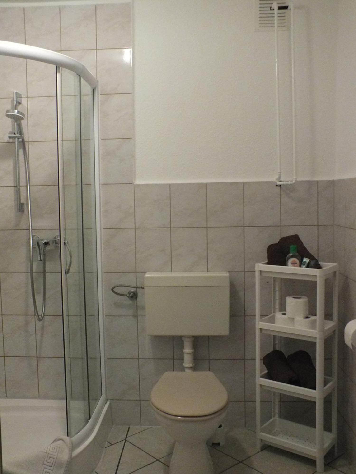Einzelzimmer Mit Gemeinschaftsbad Pruchten Екстериор снимка